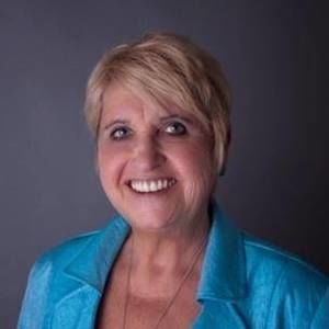 Meet your Posher, Sandy